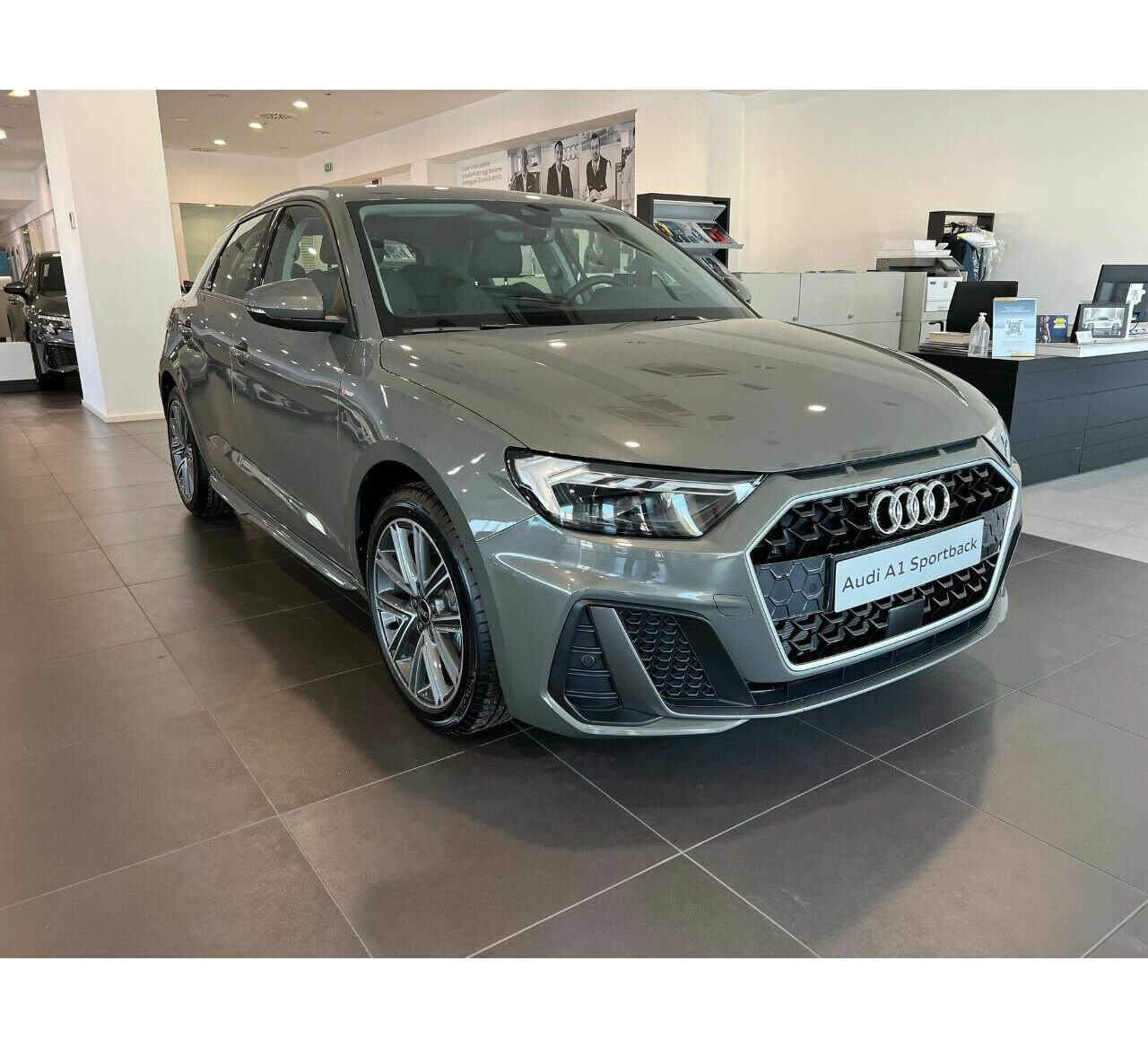 AUDI A1 SPORTBACK S LINE EDITION 30 TFSI 81(110) KW(PS) S TRONIC Audi
