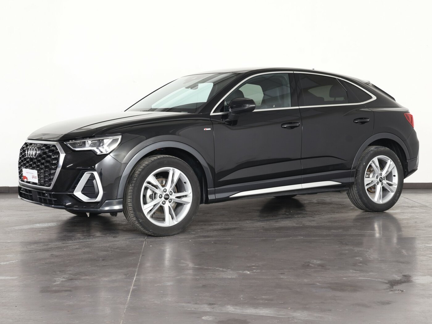 audi q3 sportback 35 2.0 tdi s line edition s-tronic usata