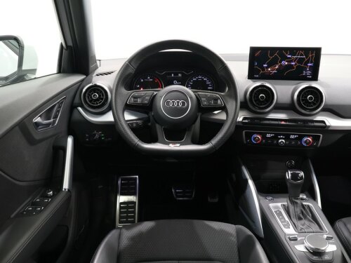 audi q2 35 2.0 tdi s line edition quattro s-tronic usata