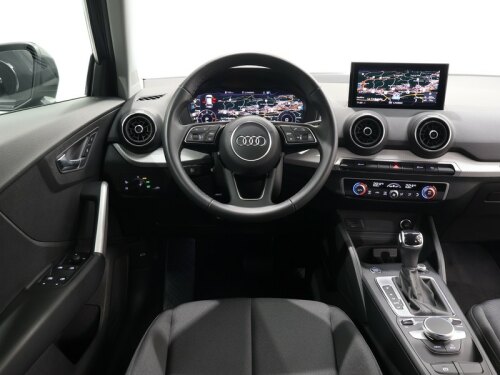 audi q2 35 2.0 tdi s line edition s-tronic usata