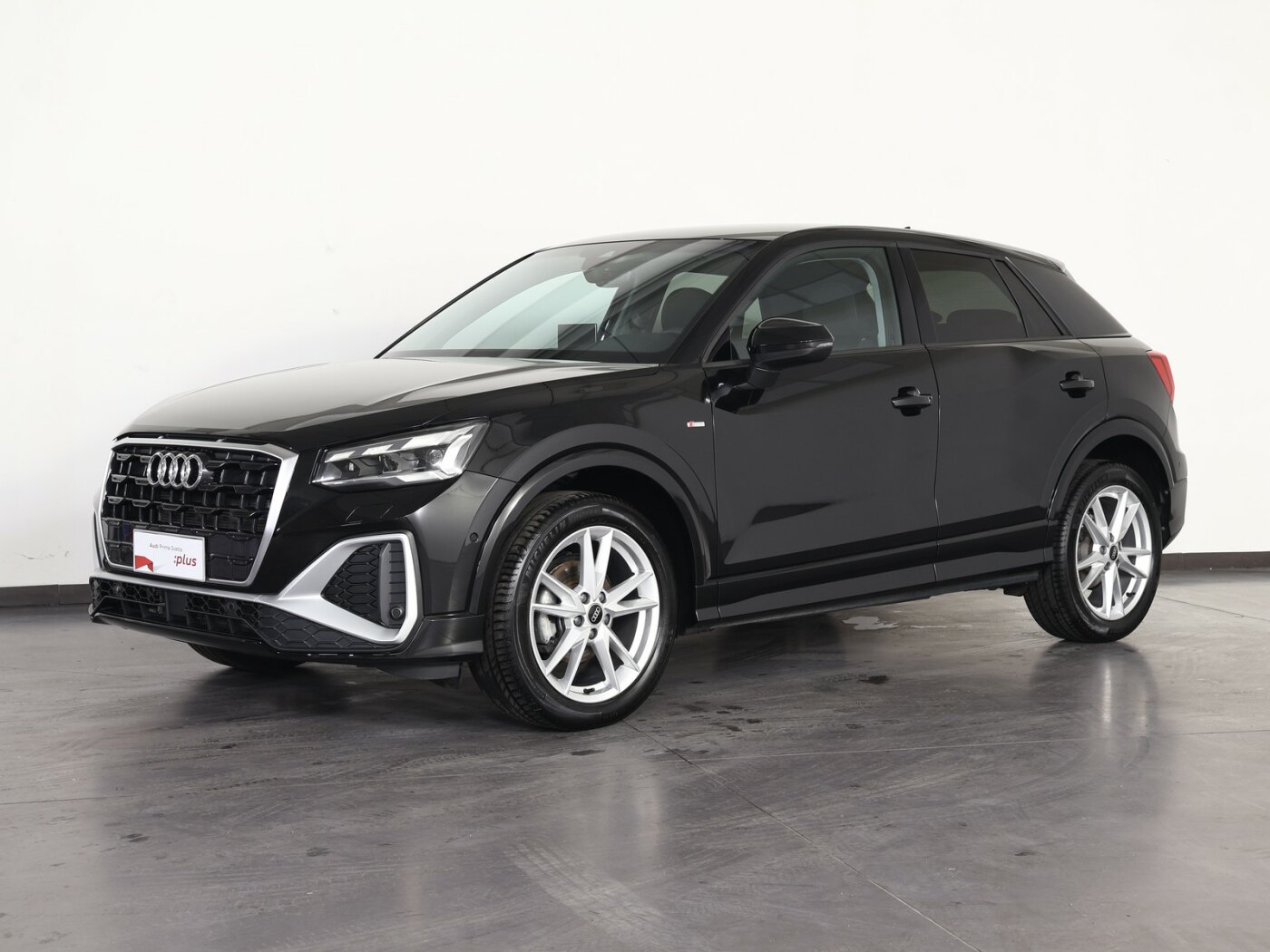 audi q2 35 1.5 tfsi s line edition s-tronic usata