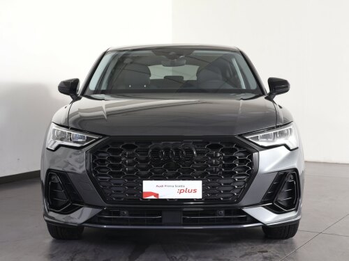 audi q3 sportback 35 2.0 tdi identity black s-tronic usata