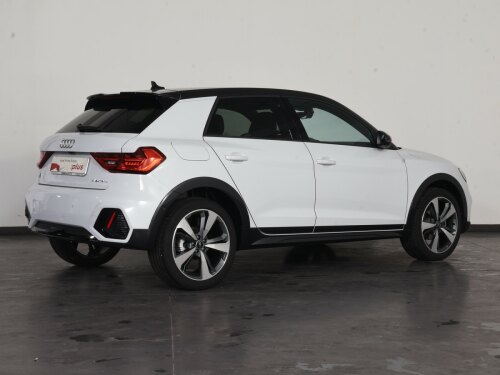 audi a1 allstreet 30 1.0 tfsi identity contrast 116cv s tronic usata