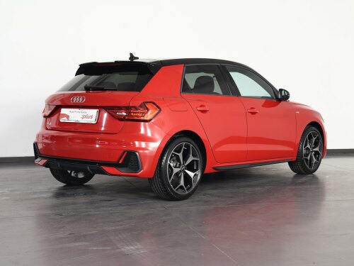 audi a1 sportback 30 1.0 tfsi identity black 116cv s-tronic usata