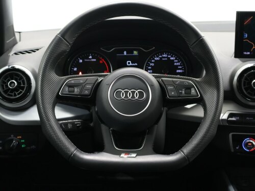 audi q2 35 2.0 tdi s line edition quattro s-tronic usata