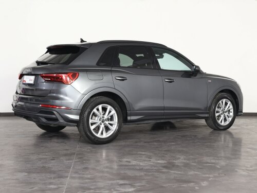 audi q3 35 2.0 tdi s line edition s-tronic usata