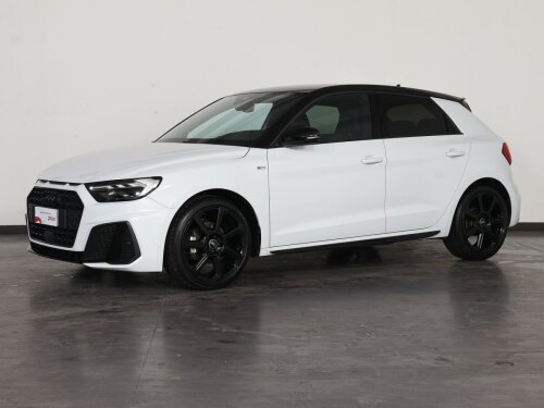 audi a1 sportback 30 1.0 tfsi identity black 110cv usata