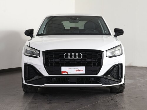 audi q2 30 2.0 tdi identity black s-tronic usata
