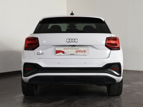 audi q2 30 2.0 tdi identity black s-tronic usata