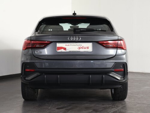 audi q3 sportback 35 1.5 tfsi identity black usata