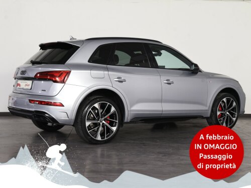 audi q5 40 2.0 tdi mhev 12v identity black quattro s-tronic usata